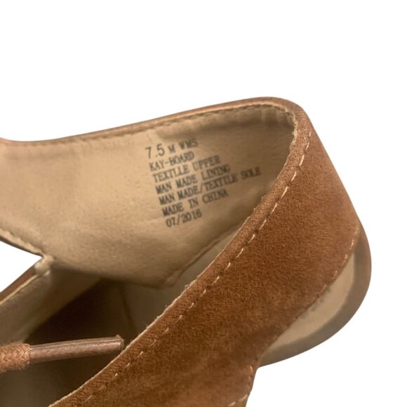 KENNETH COLE REACTION KAY-BOARD BROWN FAUX SUEDE LACE UP SANDALS/HEELS 7.5 - Picture 7 of 7